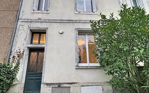 Maison à vendre    4 pièces •  Tours