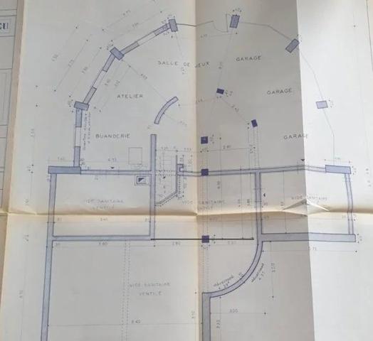 GANNAT 03800 – EXCEPTIONAL ESTATE WITH PRIVATE NATURAL PARK AND ARCHITECT-DESIGNED VILLA