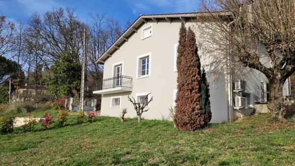 A vendre Maison Montauban (82) de type 4 avec garage , jardin et piscine