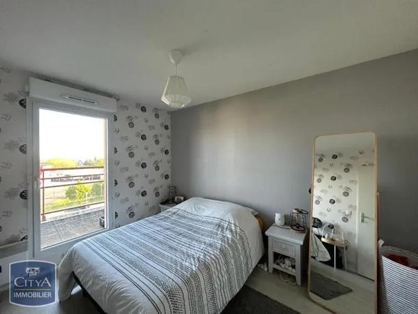 Appartement à louer 2 pièces 46.11m² Alençon (61000)
