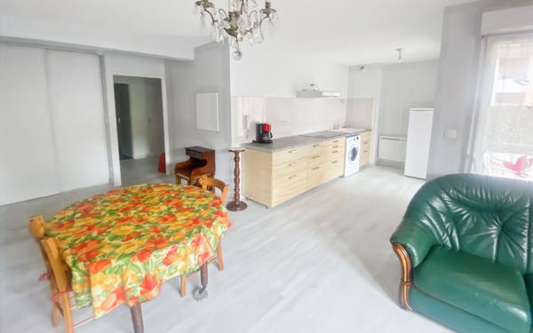 Appartement à vendre    3 pièces • 54,56 m2 Caussade