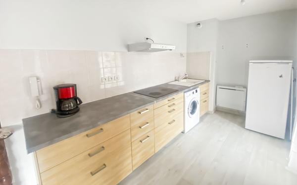 Appartement à vendre    3 pièces • 54,56 m2 Caussade