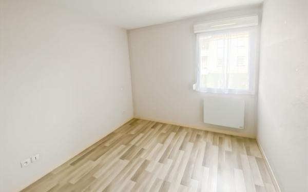 Appartement à vendre    3 pièces • 54,56 m2 Caussade