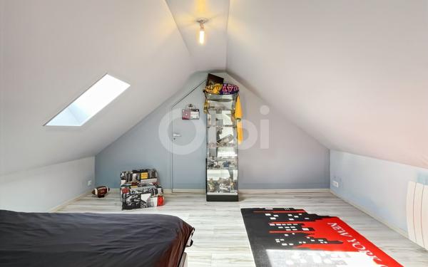 Maison à vendre    7 pièces • 152,50 m2 Guichainville