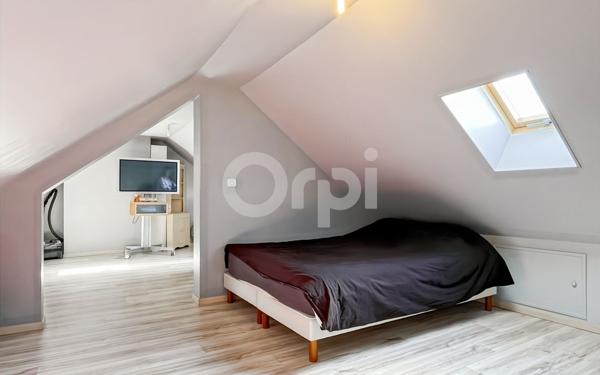 Maison à vendre    7 pièces • 152,50 m2 Guichainville