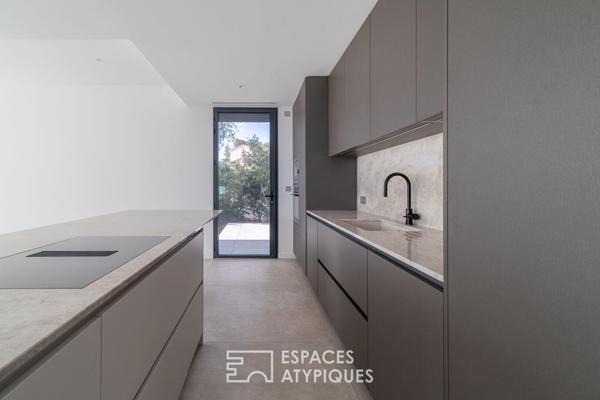 Villa Contemporaine avec piscine miroir