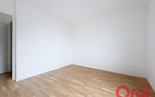 Appartement à louer    3 pièces • 68,23 m2 Châtenay-Malabry