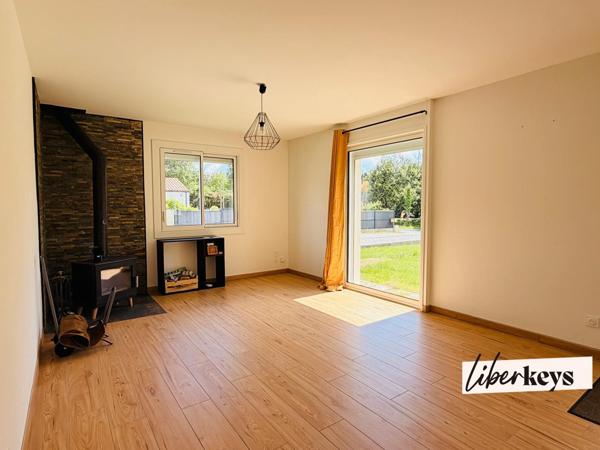 Charme & nature : maison rénovée dans un environnement privilégié Élégante maison de campagne aux portes de la 4 voies