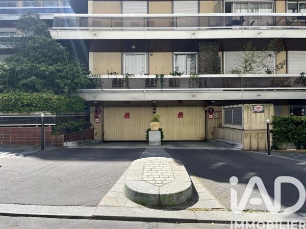 Parking à vendre 11,22 m² Paris 18