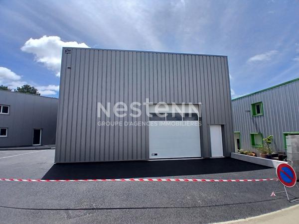 A LOUER local d'activité de 200 m2 sur Plougoumelen