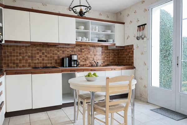 Maison Les Sables D Olonne Les Nouettes 3 chambres jardin garage 3 KM Centre Ville