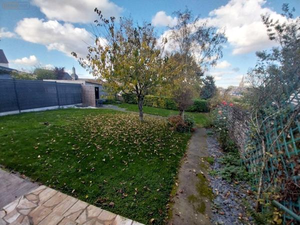 Maison de ville à vendre à Vitré en Ille-et-Vilaine (35500), ref : 35131-68   
Centre culturel