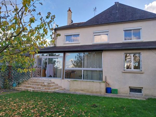 Maison de ville à vendre à Vitré en Ille-et-Vilaine (35500), ref : 35131-68   
Centre culturel