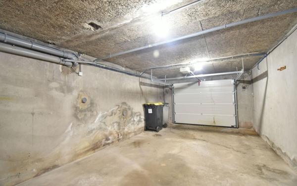 Maison à vendre    7 pièces •  Villieu-Loyes-Mollon