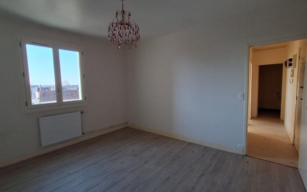 Appartement à vendre    2 pièces •  Cosne-Cours-sur-Loire