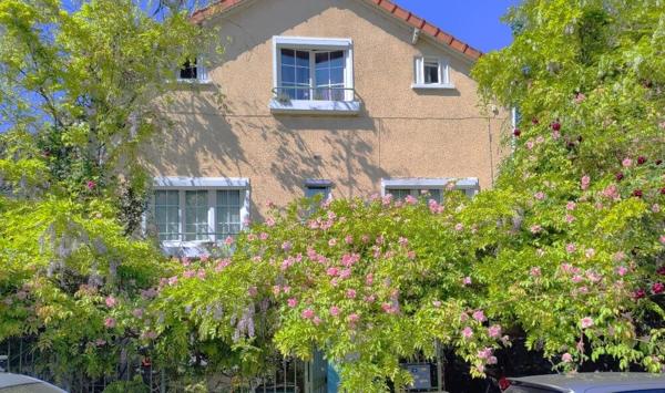 Maison Antony 7 pièces 155.73 m2, 5 chambres + dressing et bureau