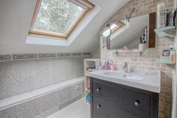 Maison Antony 7 pièces 155.73 m2, 5 chambres + dressing et bureau