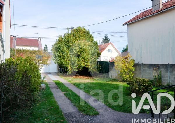 Maison à vendre 5 pièces 121 m² Sainte-Geneviève-des-Bois