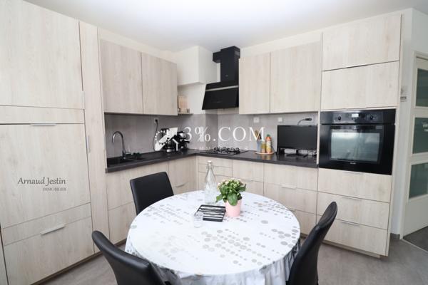 Maison 7 pièce(s) 6 chambre(s) 158 m²