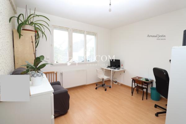 Maison 7 pièce(s) 6 chambre(s) 158 m²