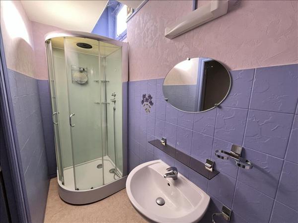 Immeuble à vendre |  Lalinde |  137 m²