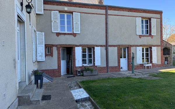 Maison à vendre    6 pièces •  Condé-sur-Huisne