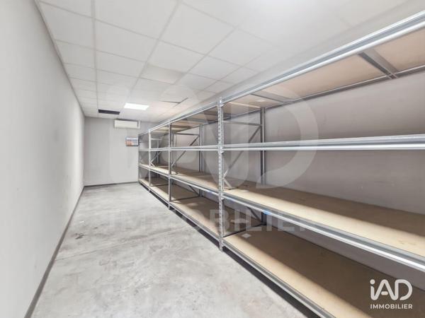 Location local d’activité 400 m² Bernis