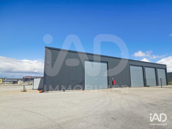 Location local d’activité 400 m² Bernis