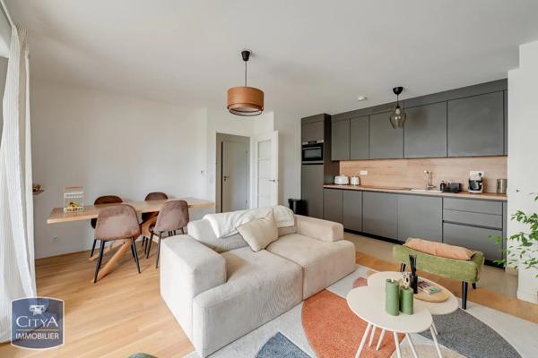 Appartement à vendre 2 pièces 46m² Châtenay-Malabry (92290)
