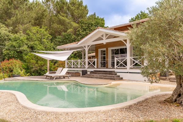 Maison 4 chambres piscine dépendace