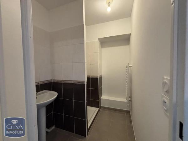 Appartement à louer 3 pièces 69.22m² Martigues (13500)