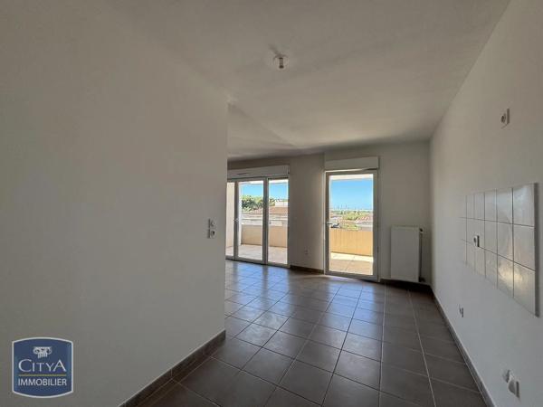 Appartement à louer 3 pièces 69.22m² Martigues (13500)