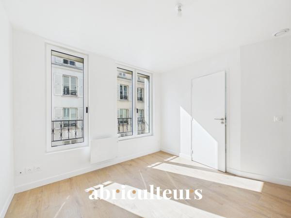 Charmant Appartement T2 rénové avec prestations de qualité dans le 18ème arrondissement