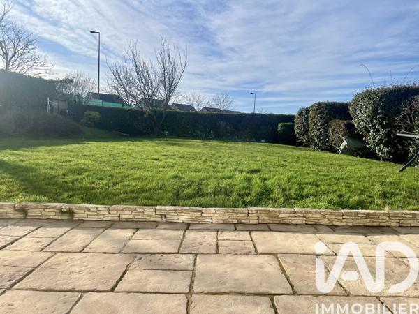 Maison à vendre 5 pièces 123 m² Saint-Aubin-lès-Elbeuf