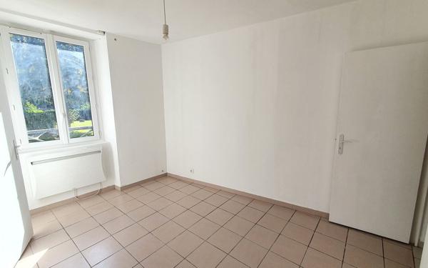 Appartement à vendre    3 pièces • 42,50 m2 Villenoy