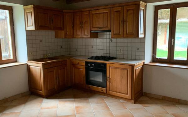 Maison à vendre    7 pièces •  Champfromier