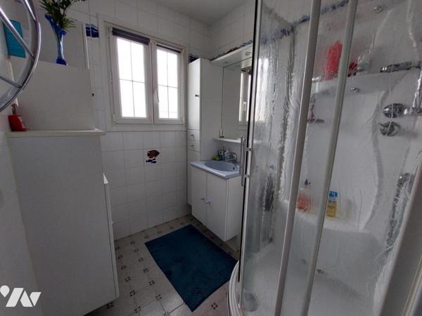 SARAN, maison 3 chambres + bureau 