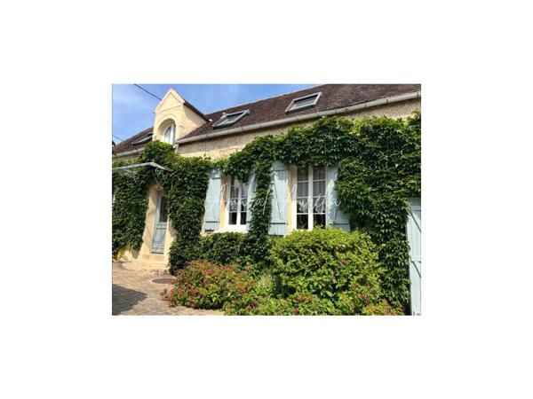 Maison à vendre 5 pièces 118 m² Thorigny-sur-Oreuse