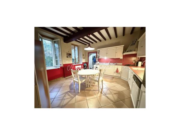 Maison à vendre 5 pièces 118 m² Thorigny-sur-Oreuse