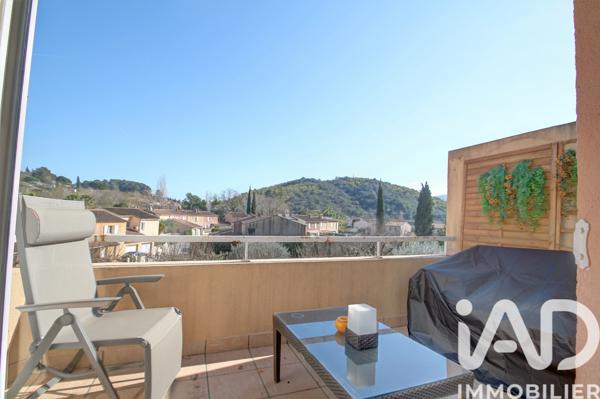 Location appartement 4 pièces 77 m² Auribeau-sur-Siagne