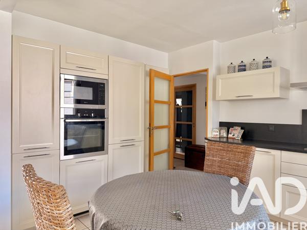 Maison à vendre 8 pièces 202 m² Arradon