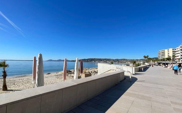 Appartement à vendre    2 pièces • 55 m2 Juan-les-Pins - Antibes