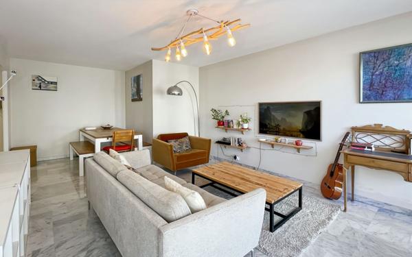 Appartement à vendre    2 pièces • 55 m2 Juan-les-Pins - Antibes