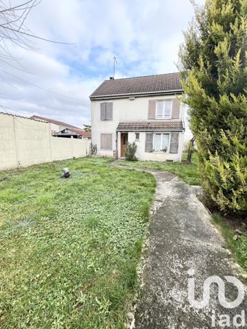 Maison traditionnelle 6 pièces de 102 m² à Choisy-le-Roi (94600)