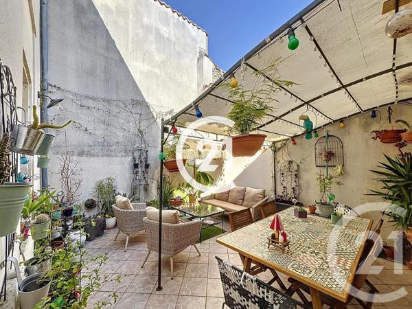 Maison à vendre  5 pièces - 120 m 2   ST LAURENT DE COGNAC  - 16