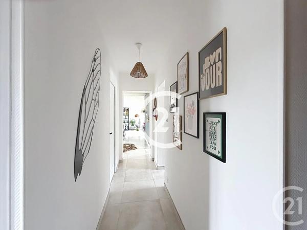Maison à vendre  5 pièces - 120 m 2   ST LAURENT DE COGNAC  - 16
