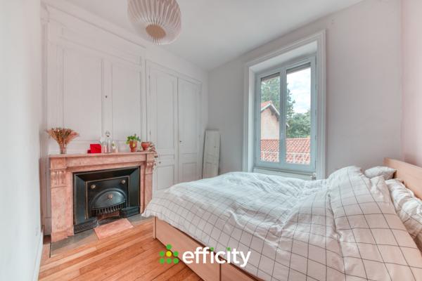 Appartement
         3 pièces
        - 67 m² Exclusivité 329 000 € *