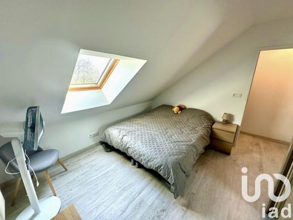 Appartement 2 pièces de 32 m² à Luzarches (95270)