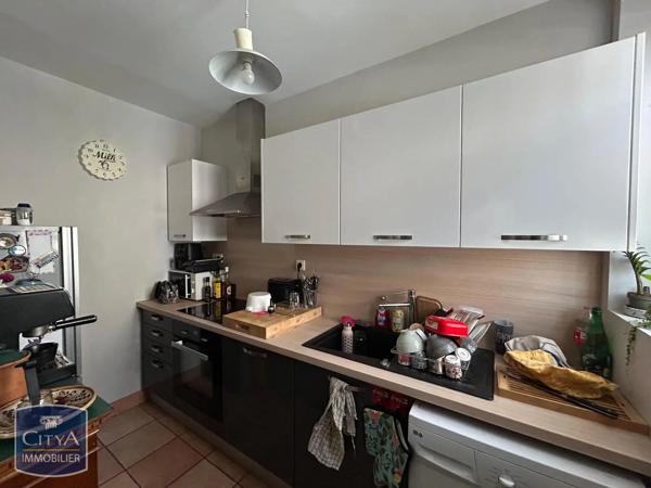 Appartement à louer 2 pièces 51.56m² Albi (81000)