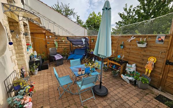 Appartement à vendre    2 pièces • 57 m2 Uckange